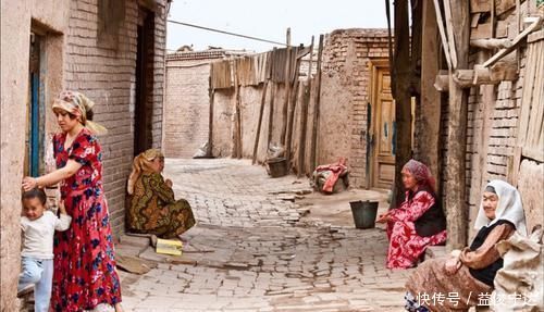 太阳|中国最有异域风情的城市，晚上10点太阳高挂，街上美女众多