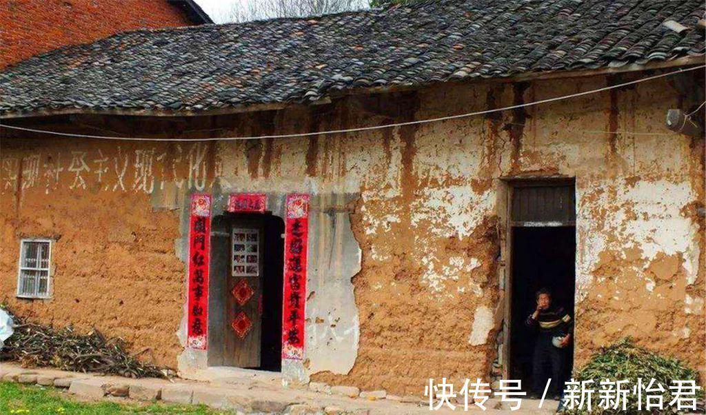 招贤榜@官员出上联:响水池中池水响,路过农夫对出下联,堪称经典!