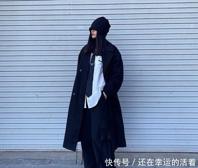 冬天穿大衣有哪些“禁忌”?避开这些误区,才能真正优雅又时尚