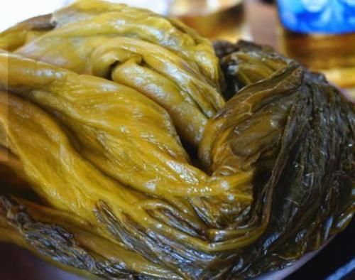 想吃酸菜不用买,制作方法超简单,三天就能吃上,干净卫生!