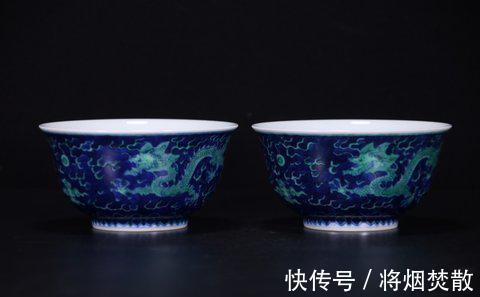 青花#清.官窑青花绿釉龙纹小碗一对
