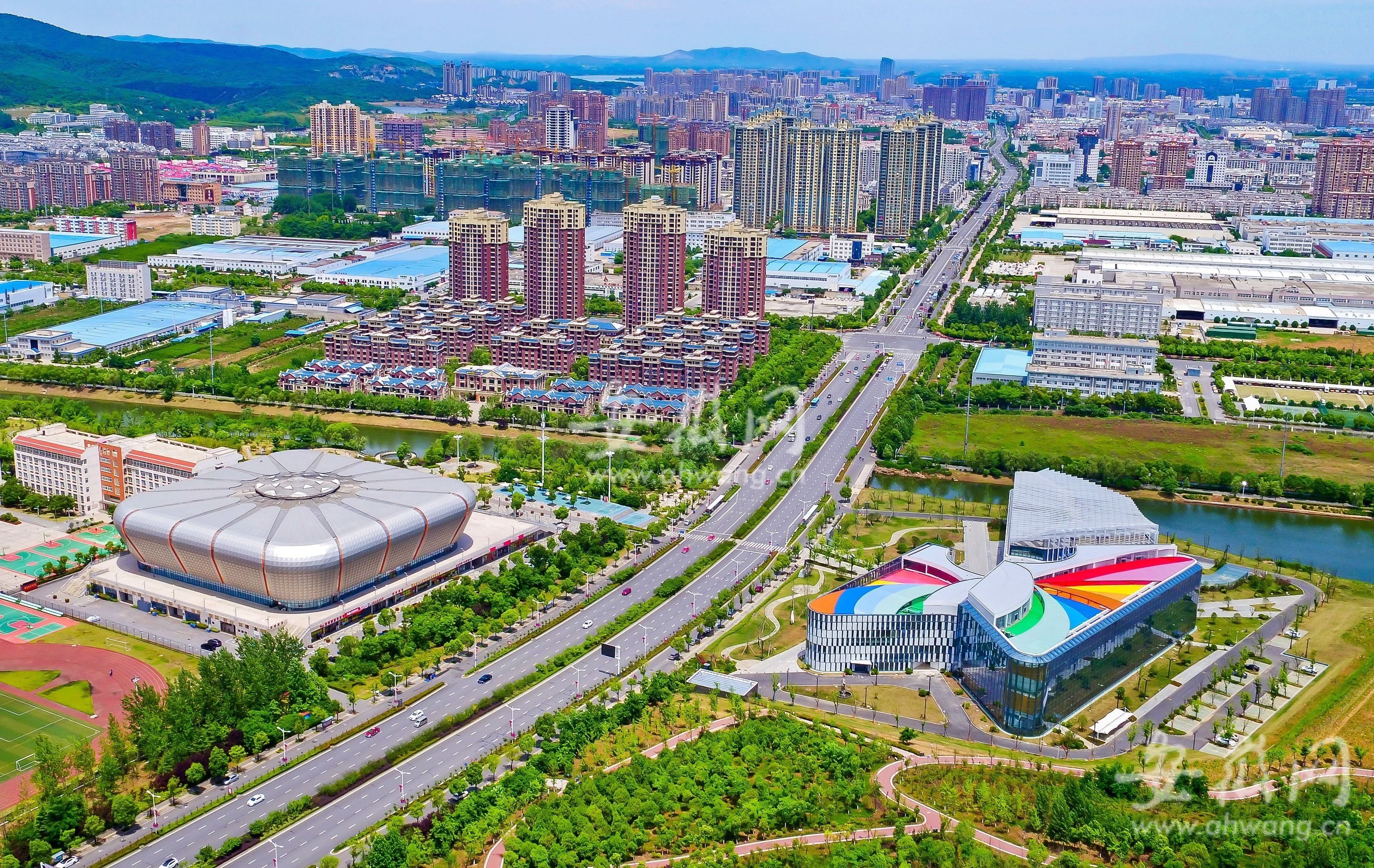 离安徽滁州市最近的高铁站