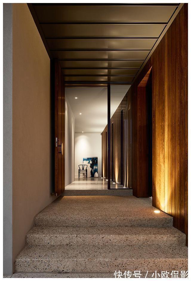 退休|退休夫妻打造豪华别墅，客厅直通大露台设计，给人极大的舒适感！