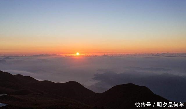 亚洲最高的高架桥不在重庆，而是在广东清远，风景秀丽