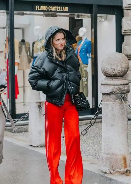 不论穿羽绒服还是大衣,一定要牢记“上下法则”,时髦显高级