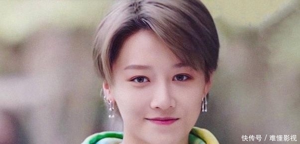 popping 现场表演的刘雨昕跳popping太燃了,什么时候的女孩都美