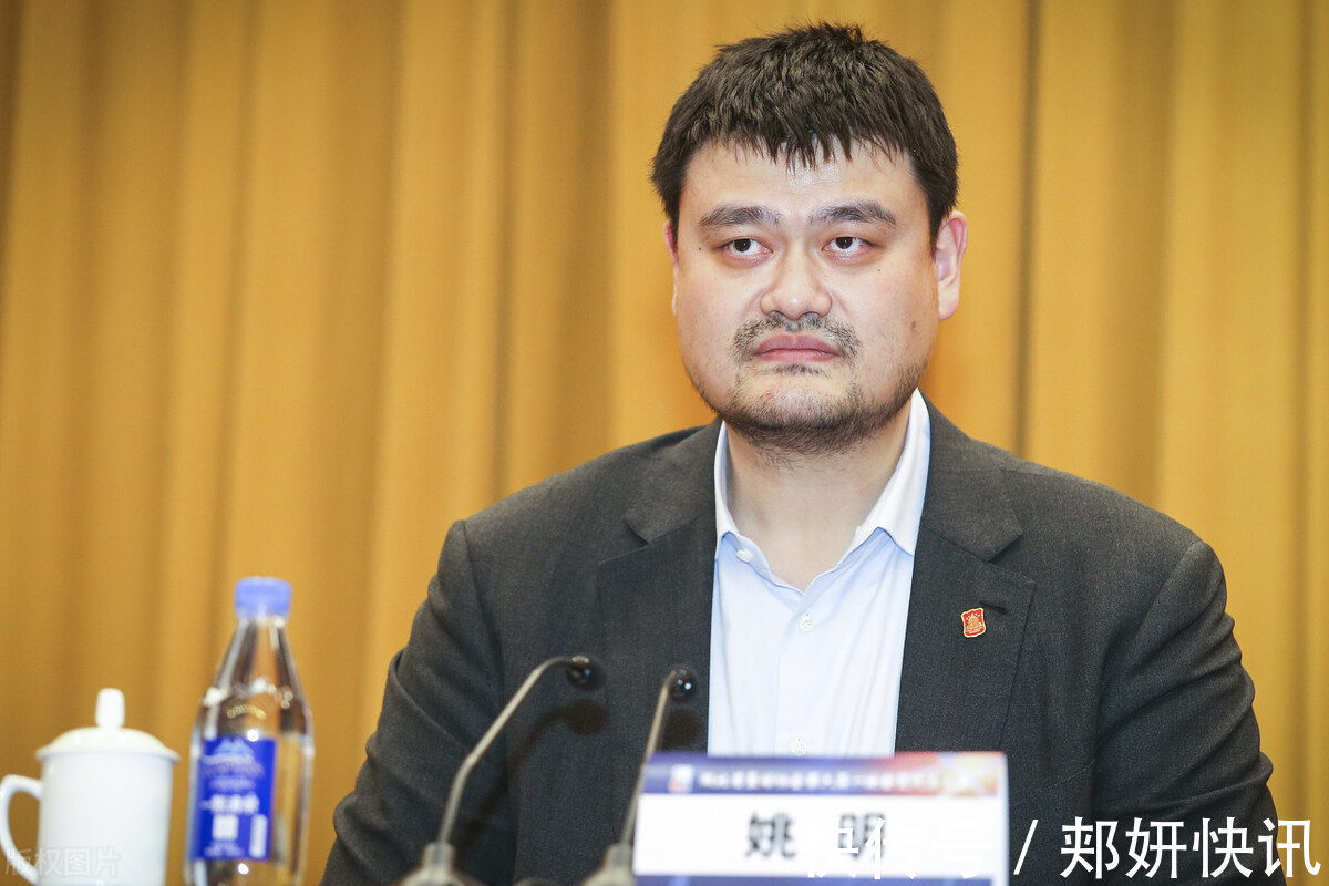 FMVP|姚明被动了!曝周鹏携胡明轩再次炮轰CBA,FMVP事件或再升级