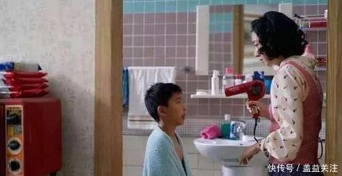 真相|2岁儿子每次洗澡都哭，宝妈好奇寻找原因，姥姥支支吾吾说出真相