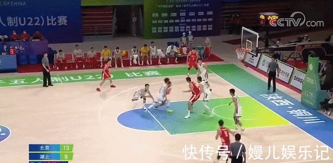 nb第一场就爆!又扣又帽!打崩NBA落选秀!他真是中国男篮的未来