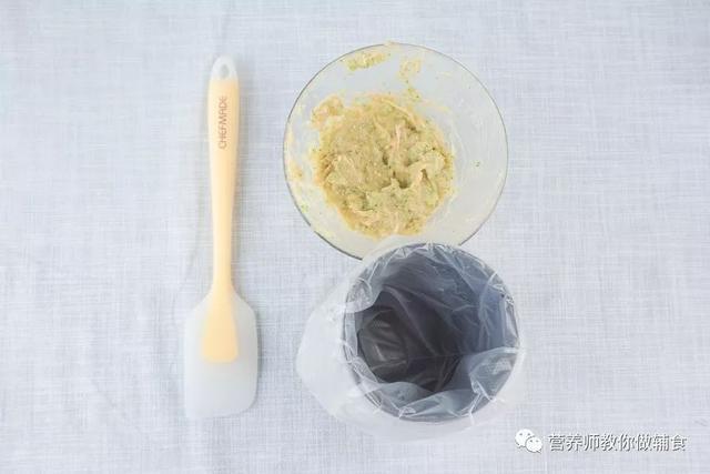 它再好吃也别给孩子买，自己做才安全，还能补铁补锌，促生长