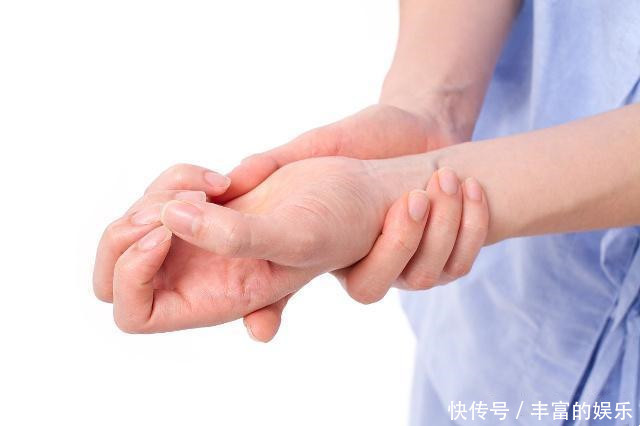  痛风|73岁老人家里3代人痛风，都是这样好的，2个月尿酸降下来