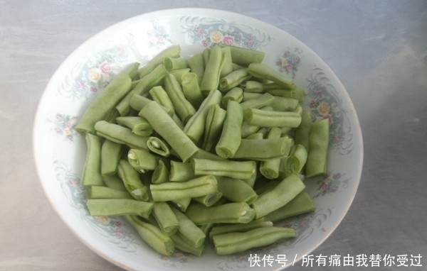 人到中年,不管有钱没钱,一定要多吃这道菜,开胃消食,身体好!