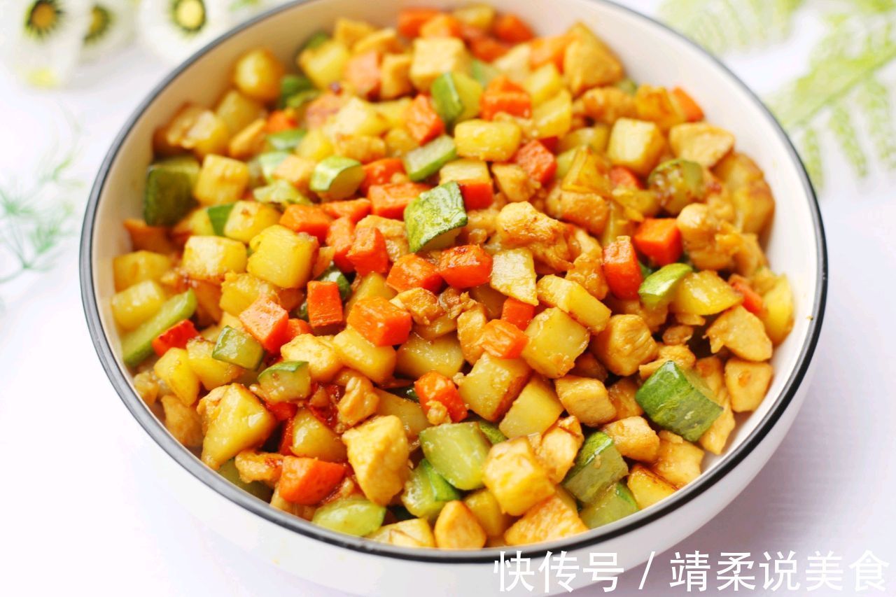 鸡胸肉这样做,鲜嫩可口还下饭,好吃到停不下来,孩子很喜欢吃