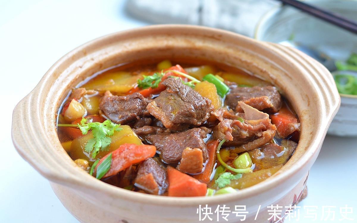 入味|浓香入味的土豆焖鸭,口感一点儿不输黄焖鸡,低脂少油更省事