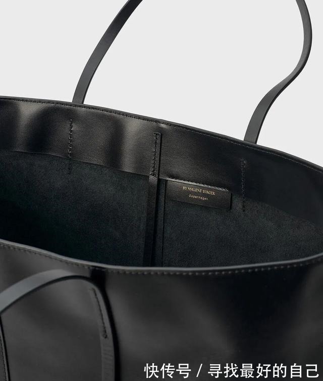 包包 终于“接地气”的新品包包,我越背越香!