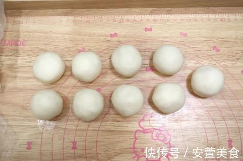 快过年了，教你用1块面做3种酥皮点心，菊花酥桃花酥漂亮又好吃