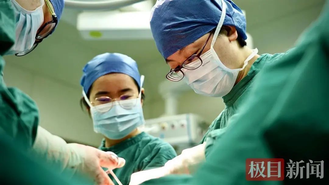 心外科|女子“换心”10年后当妈妈