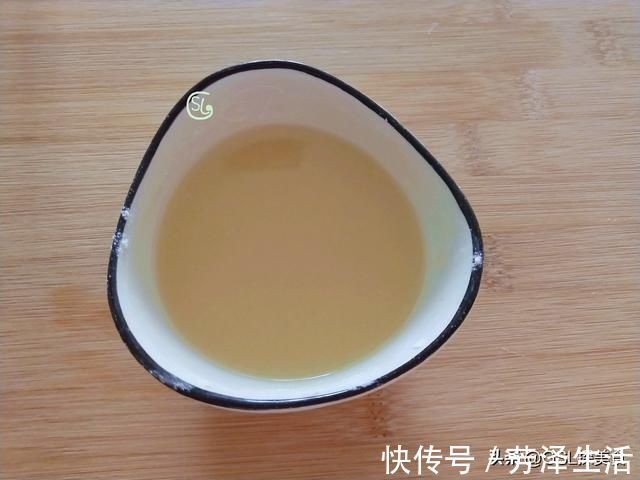 油酥|早餐，我家爱吃这个饼，不醒面，不发面，出锅层次分明，外酥里软