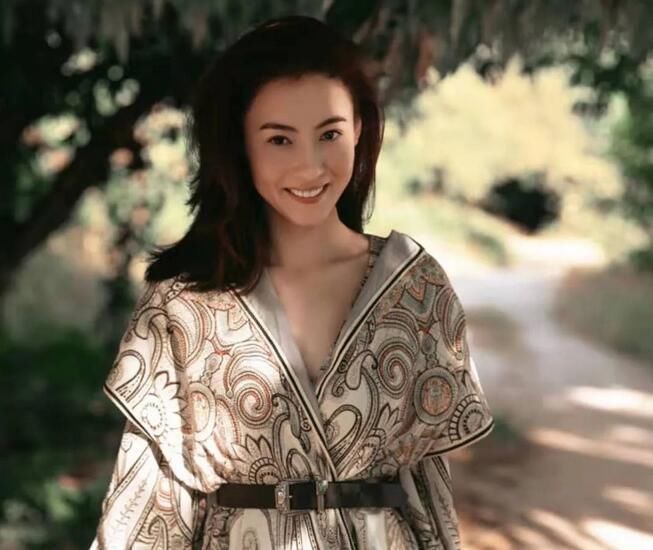 上季|《浪姐2》被爆出有剧本,疑那英和张柏芝开撕,节目热度远超上季