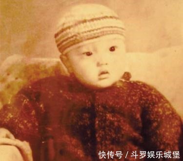 李玉刚浮华背后的艰辛历程 快资讯 李玉刚浮华背后的艰辛历程 快资讯