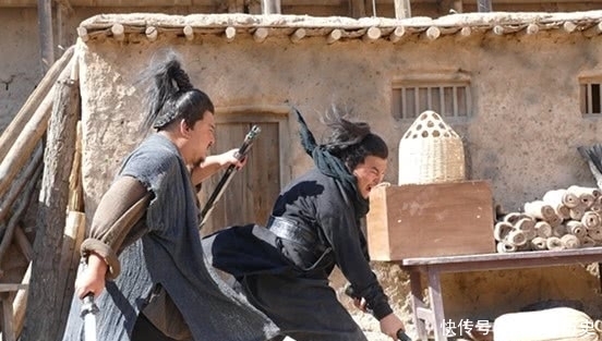 班超|人们称呼班超为“班定远”?原来他率36人纵横西域