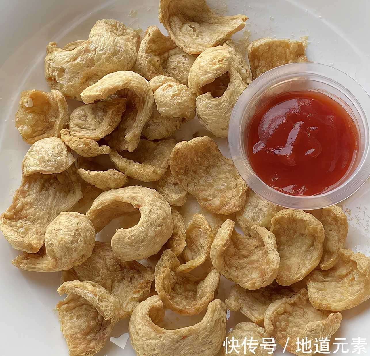 冠军|阿富汗人有多喜欢健身？背着火箭筒去健身房！难怪频出健美冠军