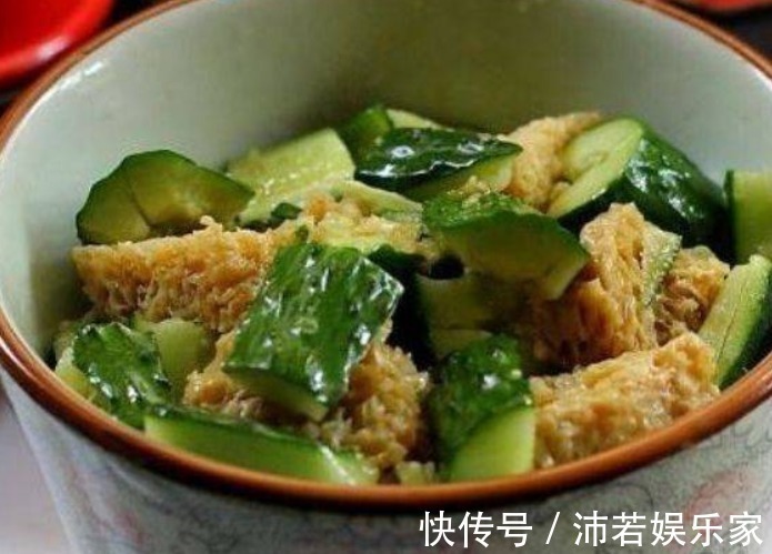 花胶|人到中年,不妨多吃三种食物,排毒养颜、改善体质,好处多多!