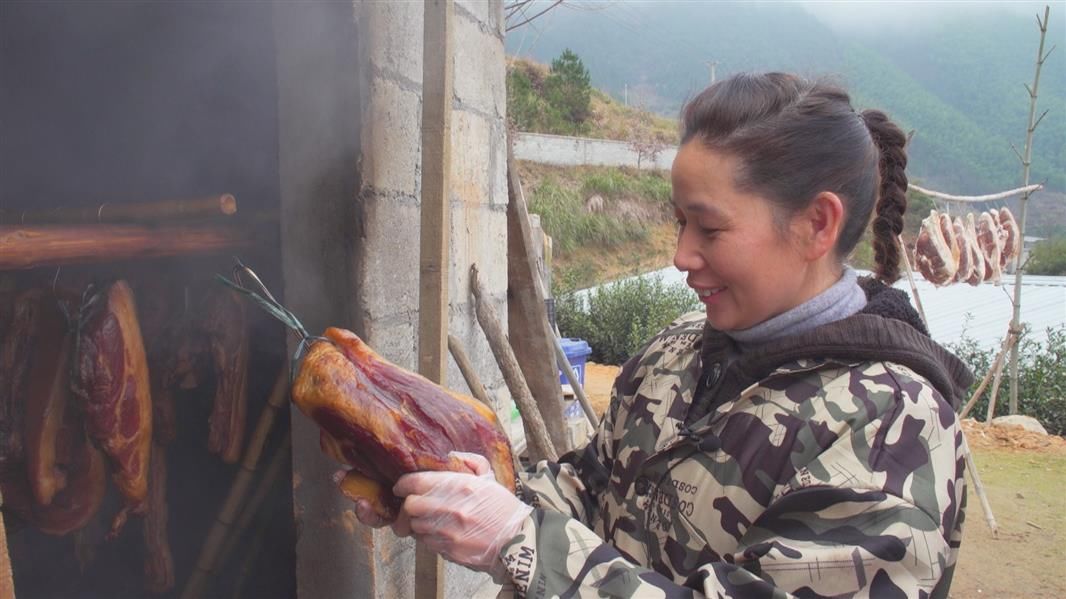 李建英|龙泉年味丨腊肉飘香年味浓