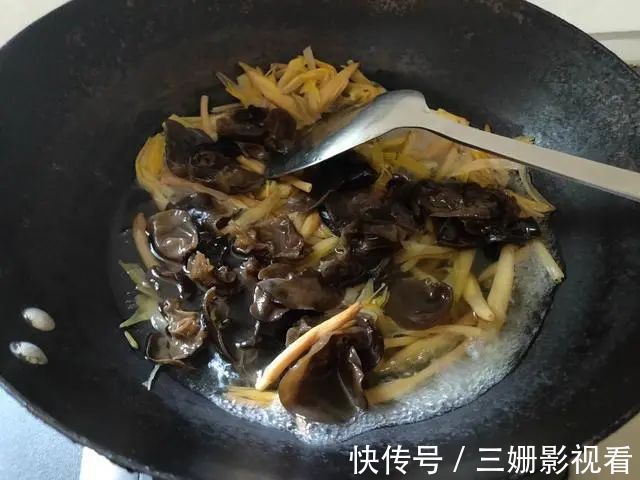 汤匙|院士提醒:医生都吃的“安眠药”,是药也是菜每天吃点,倒头就睡