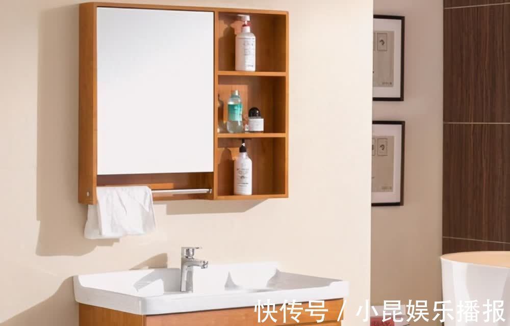 阳台上|等我换房,卫生间再也不装洗手台了,学别人这样设计,太聪明了