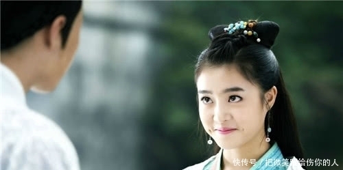 史上惊人相似的二人:娶三房夫人都挚宠老三,却决定与二房合葬