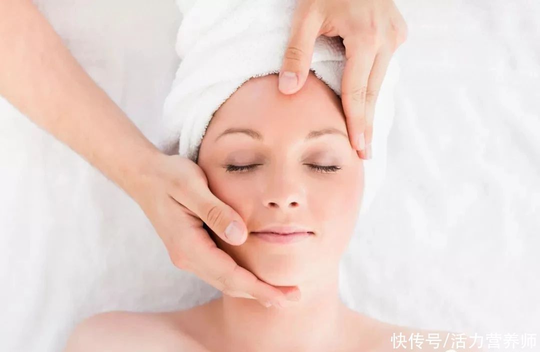 身体不适|为什么有些人汗毛是白的,还有些人是黑的?哪种视为正常现象?