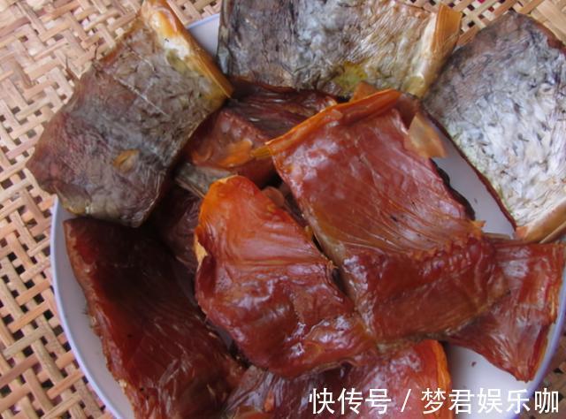 入味|腌腊鱼，直接抹盐可不行！多做2步，腊鱼更香更入味，保存时间长