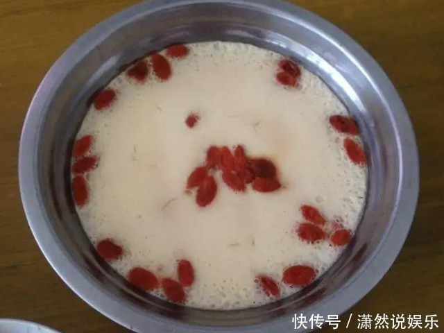 鸡蛋|鸡蛋的此种吃法,让你大补气血、黑发、延年益寿,越早知道越好