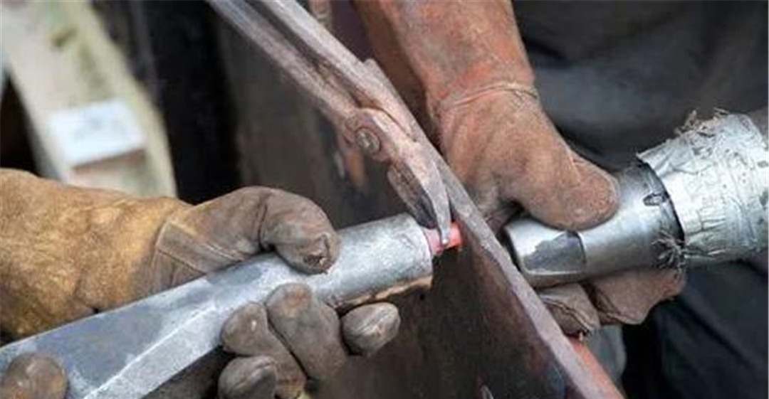 美国造船厂 宇宙第一元素究竟是什么让巨轮断裂成两半,历史上最宽的桥被摧