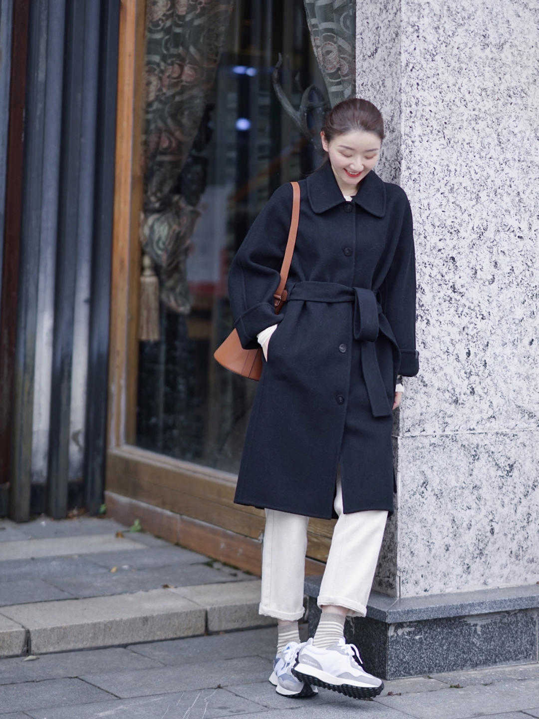 t恤|秋冬大衣里内搭选什么,记住几个技巧,让你变大美女,想不时尚都难