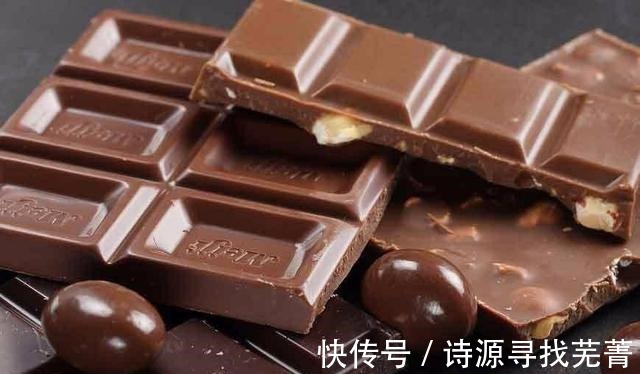 人工合成|人工合成的5种“垃圾食品”,方便面未上榜,榜首很多人喜欢吃!