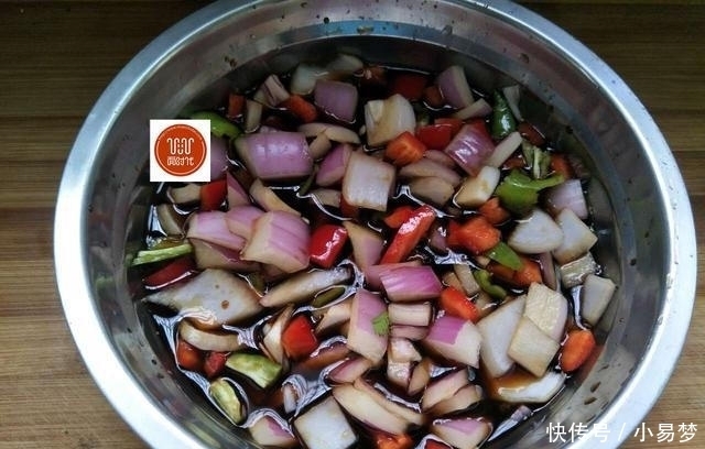  教你一道最受欢迎的下酒菜，做法很简单，有了它，喝小酒滋有味儿