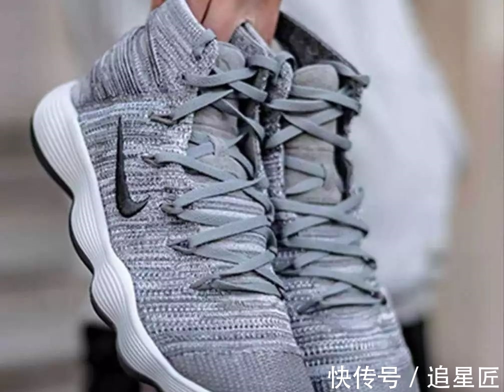 鞋面|NikeHyperdunk系列终结！这双陪伴无数人十年的实战利器才叫青春