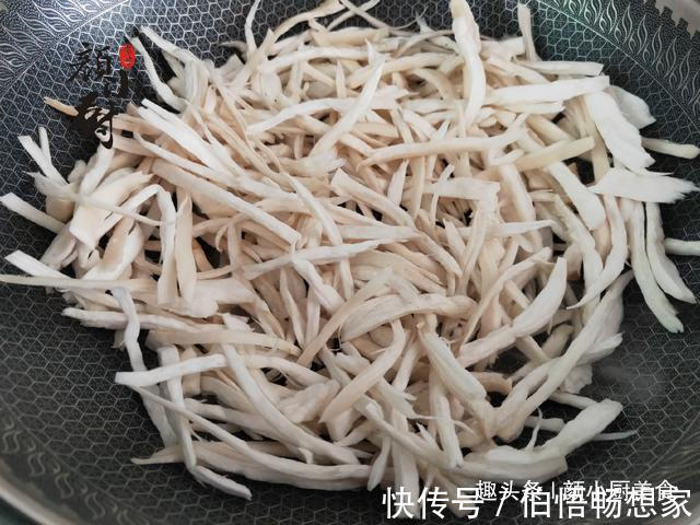 自从学会杏鲍菇这个做法，我家连烧烤都不买了，每次做孩子都嫌少