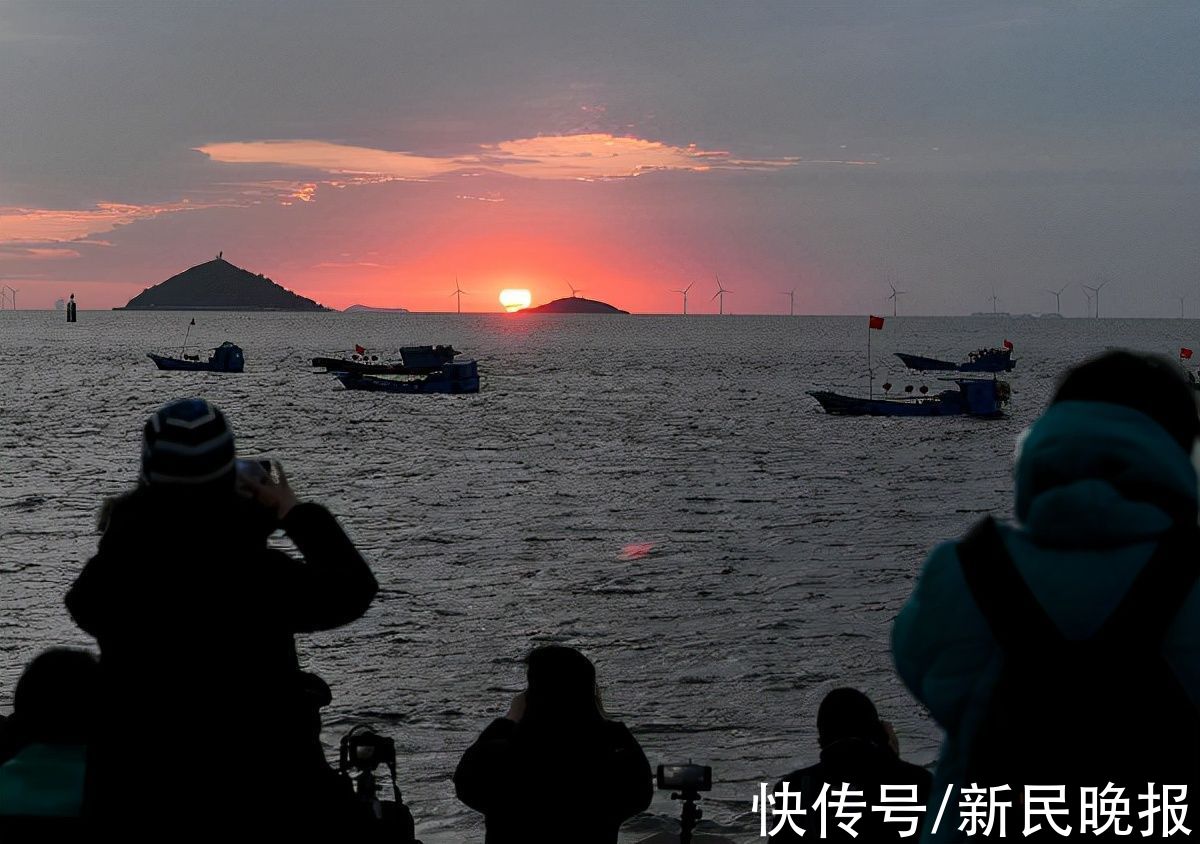 一江一河|上海元旦假日文旅市场实现“开门红”接待游客517.42万人次、旅游消费近126亿元