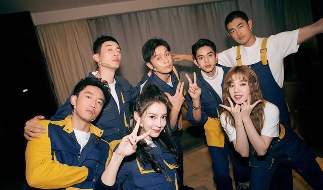 新《跑男》7个人海报官宣!从C位看端倪本季由他出任队长