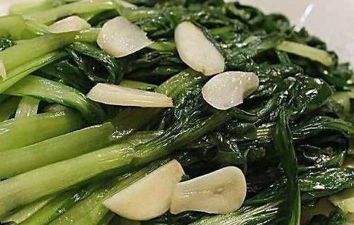 碱性食品|人到中年,推荐常吃3种食物,软化血管,美容养生、延缓衰老