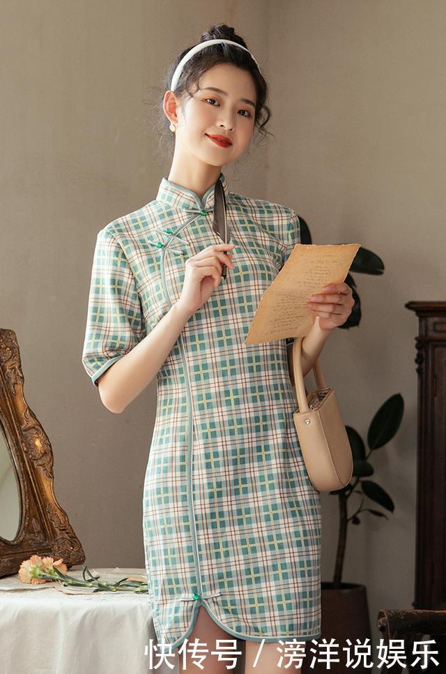 最近火了一种裙子,叫“旗袍裙”,显瘦复古,单穿打底两不误