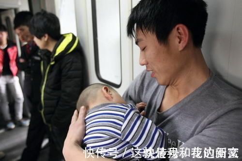 刘一|产妇出院回家,由谁抱孩子更好?专家:四个候选人+两大候选条件