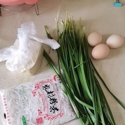 韭菜鸡蛋豆腐粉条馅包子不入味？学我这样做，鲜香可口