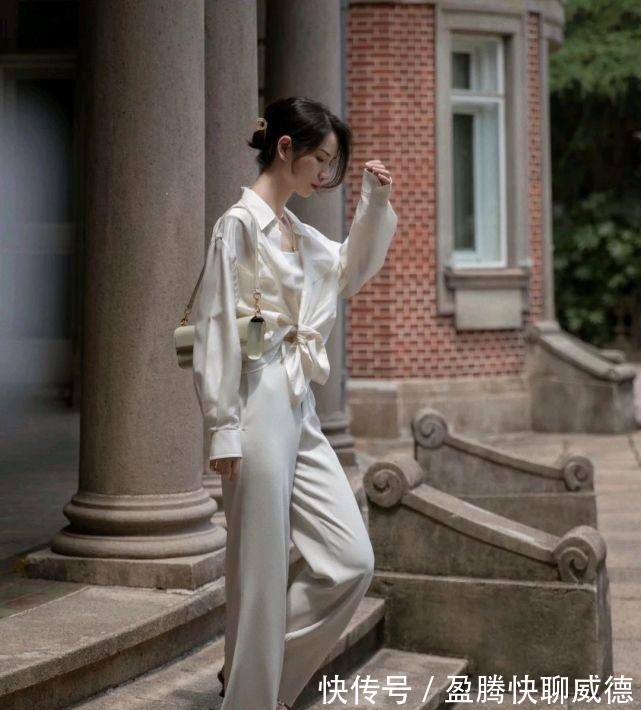 半身裙|极简的穿搭风格看似随意,却不经意间透露着高级,温柔又有气质