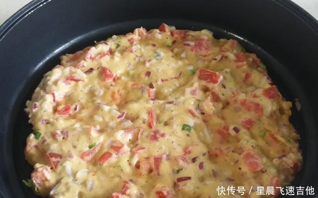 1个西红柿半个洋葱,教你8分钟搞定早餐饼,比披萨好吃,孩子都爱