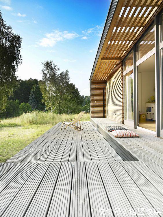 院子|中式庭院输了,国外院子门前台阶打造室外玄关,这才叫圈粉设计