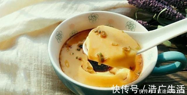 蛋羹|蒸鸡蛋羹，别只知道加温水，滴上几滴“它”，蛋羹细滑无蜂窝